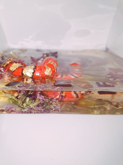 Custom Made Personalized Resin Art Skull Glamour Bouquet by DOLA