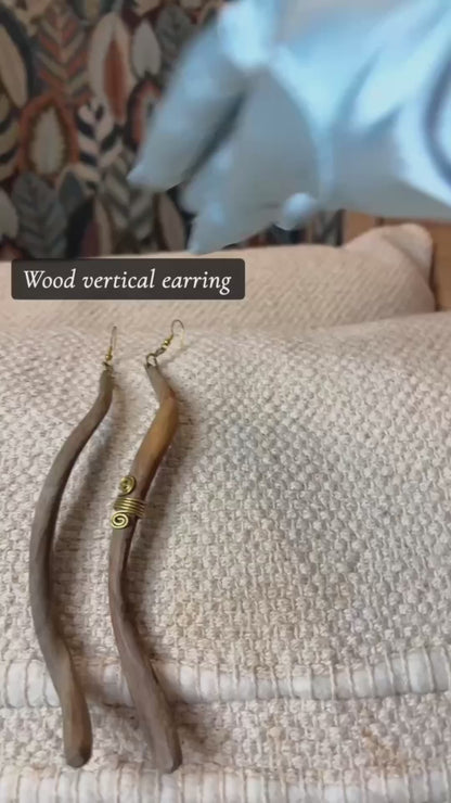 Wooden Vertical Earrings with Bronze Detail (both sides) | DOLA Soft